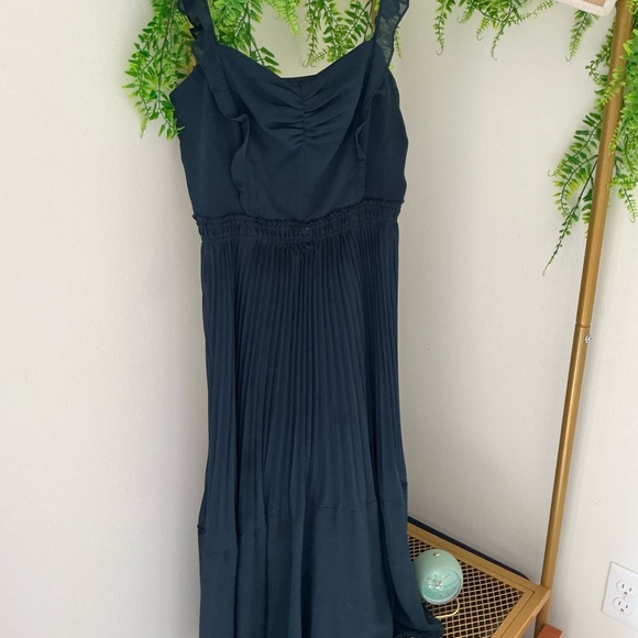 Club Monaco dress - Picture 9 of 11